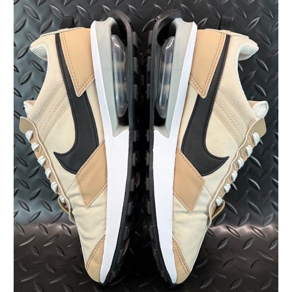 Nike Air Max Pre-Day Oatmeal DC4025-100 Womens Athletic Sneakers size 6.5 - Picture 6 of 8